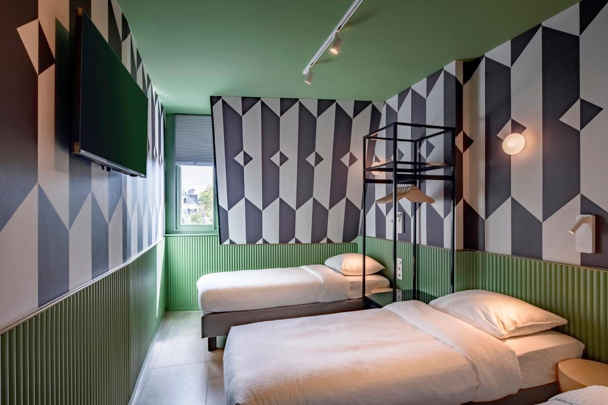 Tourist Inn Hotel Amsterdam Ngoại thất bức ảnh